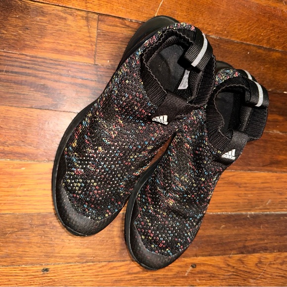 Adidas Nylon Slip Ons, Girls size 4, NWOB! - Picture 4 of 6